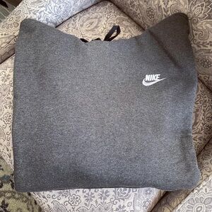Men’s Nike Charcoal grey Club Fleece hoodie